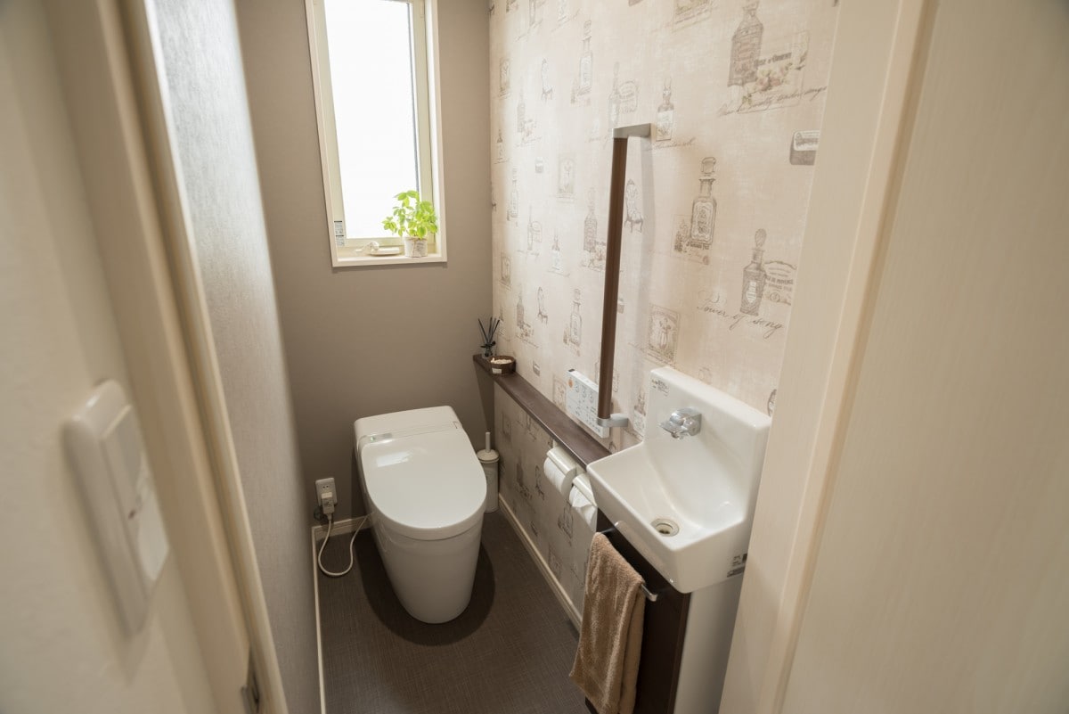 我が家に最適なトイレの広さはどれくらい？ 費用の目安も解説！｜リフォーム会社紹介サイト「ホームプロ」