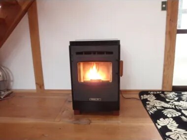 設置を後悔 ペレットストーブのメリット デメリット 費用相場について解説 リフォーム会社紹介サイト ホームプロ 設置を後悔 ペレットストーブのメリット デメリット 費用相場について解説 リフォーム会社紹介サイト ホームプロ