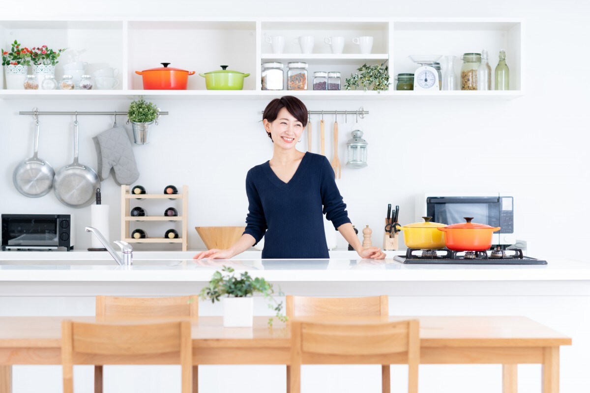 システムキッチンとは リフォーム前に知っておきたい知識を解説 リフォーム会社紹介サイト ホームプロ