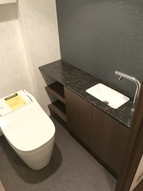 トイレに手洗い器を取り付けたい 費用相場の解説とおしゃれな事例を紹介 リフォーム会社紹介サイト ホームプロ